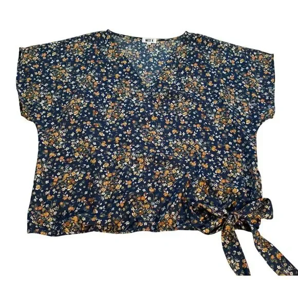West K Top Women's XL Blue Floral Print Short Sleeve Faux Wrap Boho Peasant Boxy - Picture 10 of 16